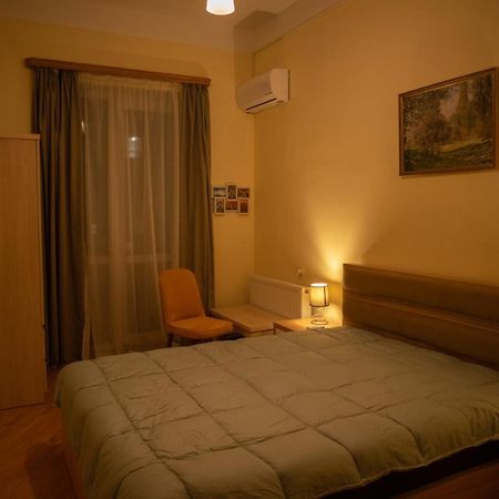 Guesthouse Hillside Тбилиси Экстерьер фото