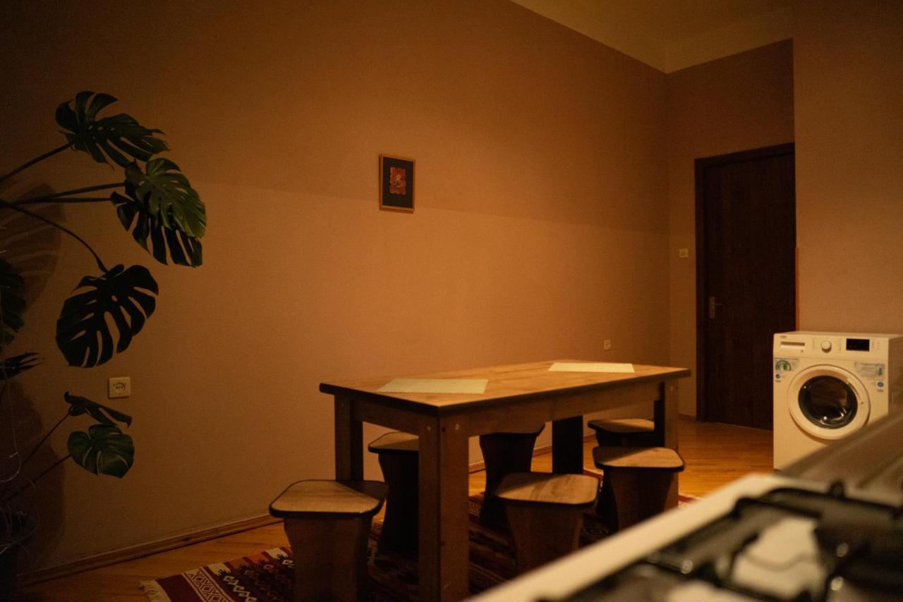 Guesthouse Hillside Тбилиси Экстерьер фото