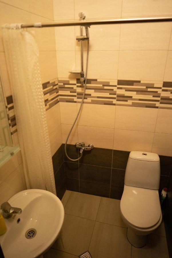 Guesthouse Hillside Тбилиси Экстерьер фото