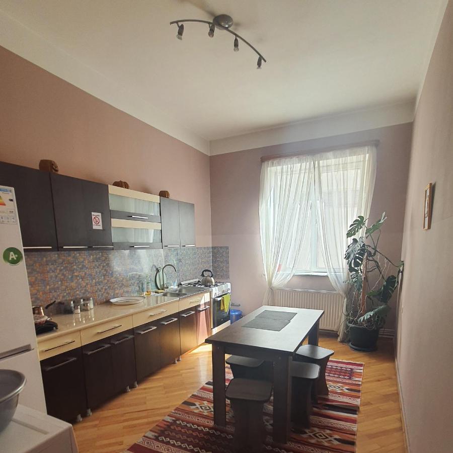 Guesthouse Hillside Тбилиси Экстерьер фото