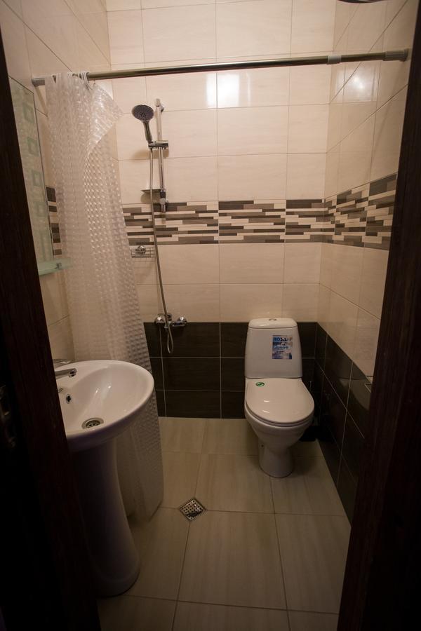 Guesthouse Hillside Тбилиси Экстерьер фото