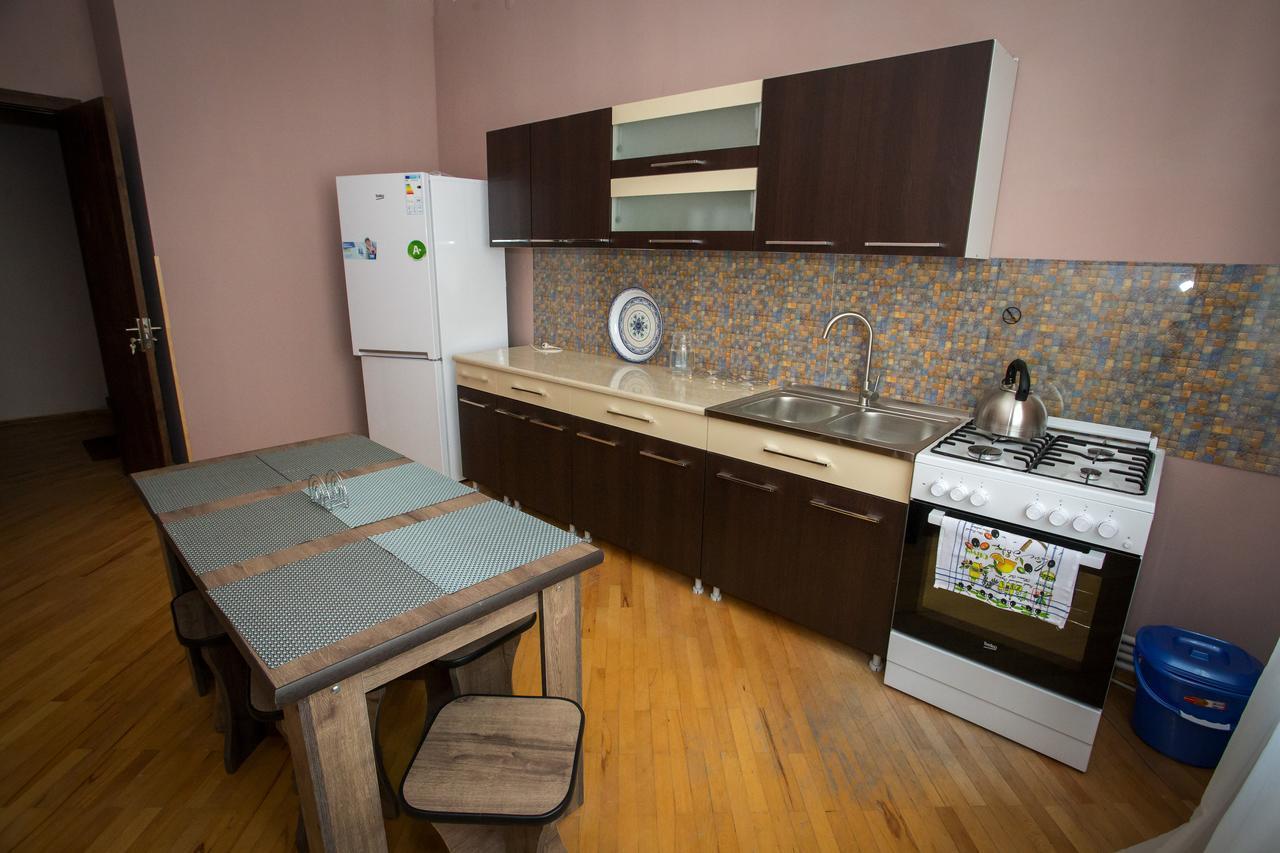 Guesthouse Hillside Тбилиси Экстерьер фото