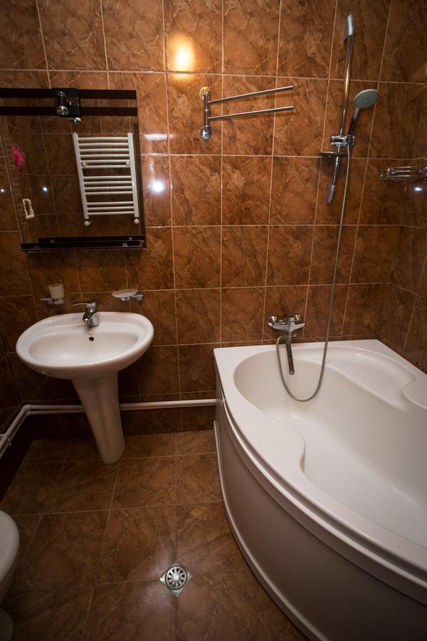 Guesthouse Hillside Тбилиси Экстерьер фото